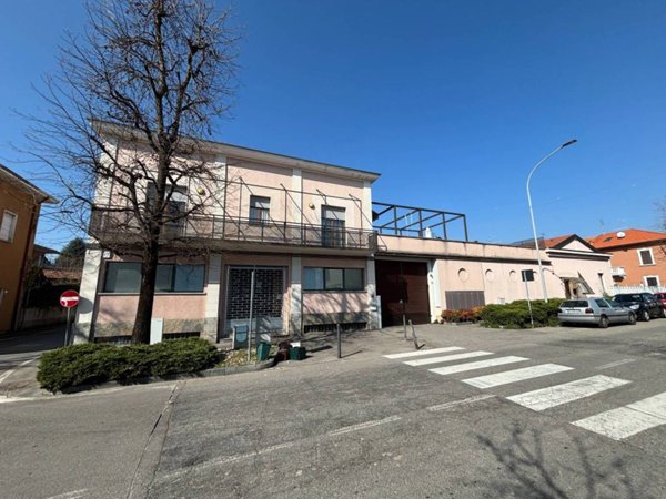 appartamento in vendita ad Arosio