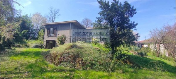 casa indipendente in vendita ad Arosio