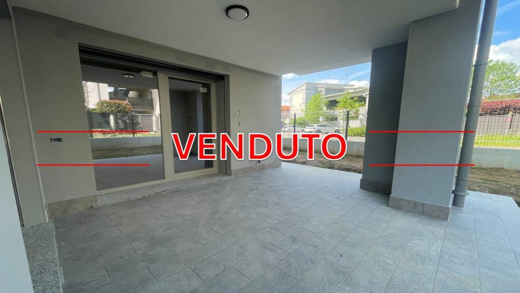 appartamento in vendita ad Arosio