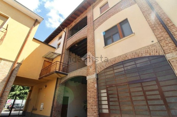 appartamento in vendita ad Arosio