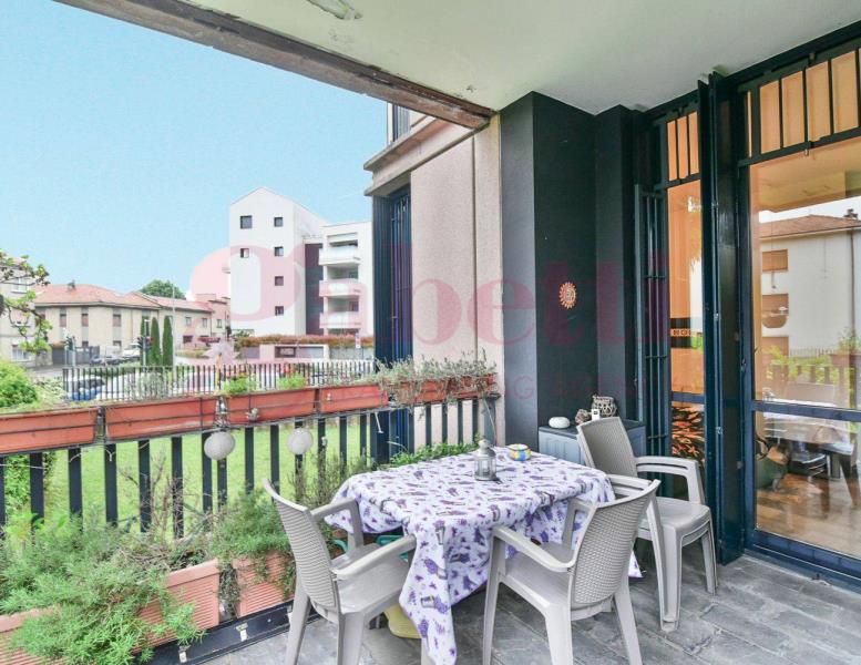 appartamento in vendita ad Arosio