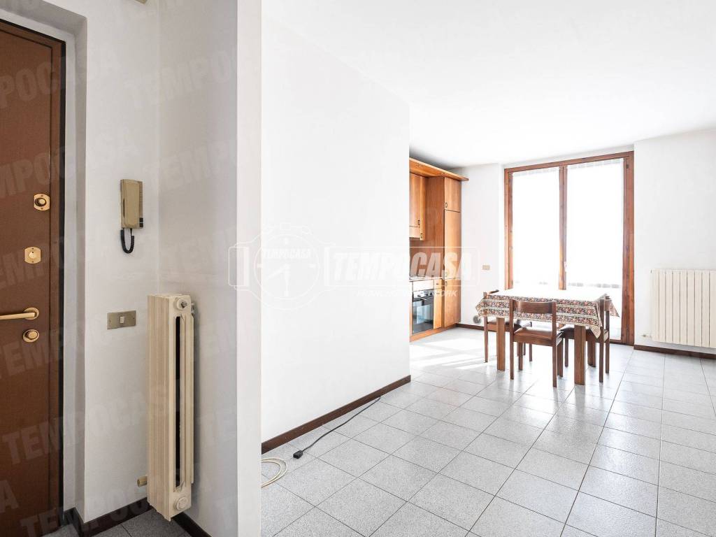 appartamento in vendita ad Arosio