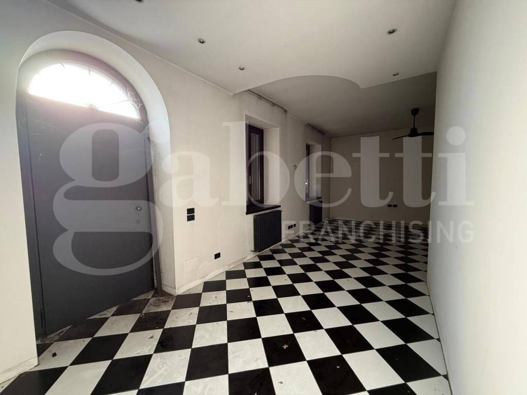 casa indipendente in vendita ad Arosio