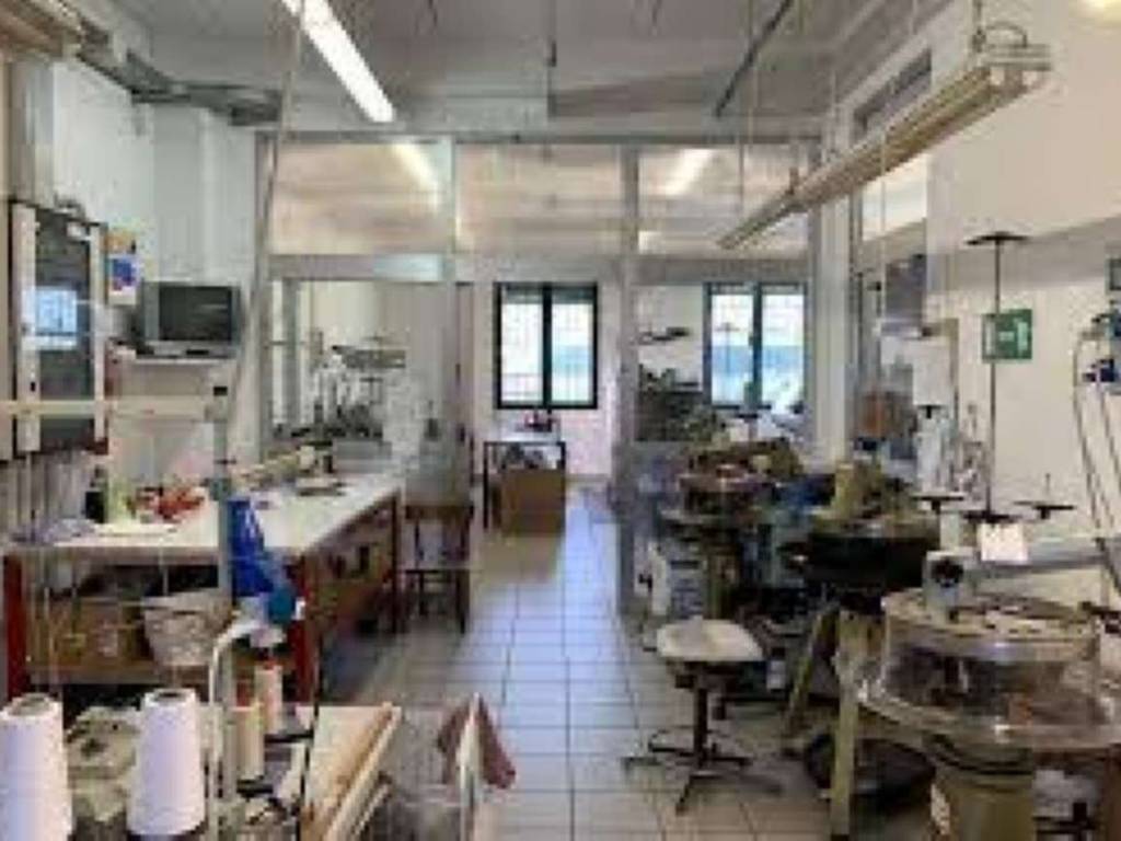 casa indipendente in vendita ad Arosio