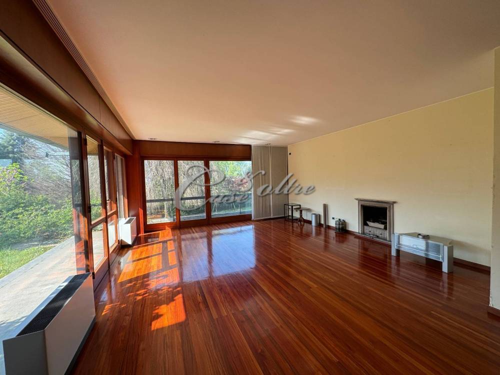 casa indipendente in vendita ad Arosio