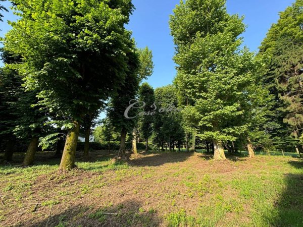 villa in vendita ad Arosio
