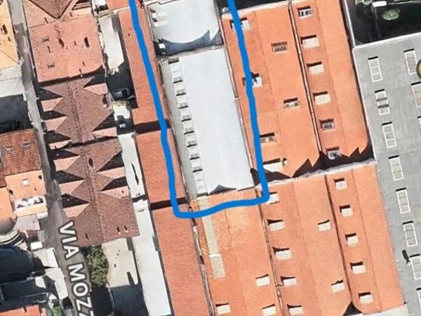 locale commerciale in vendita ad Arosio