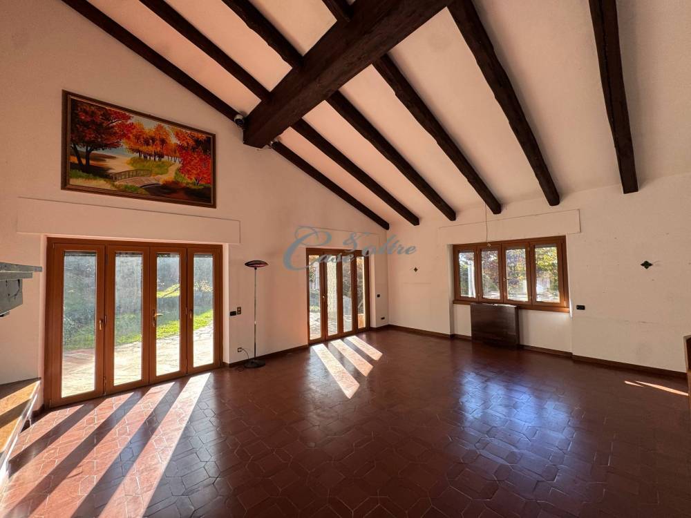 casa indipendente in vendita ad Arosio