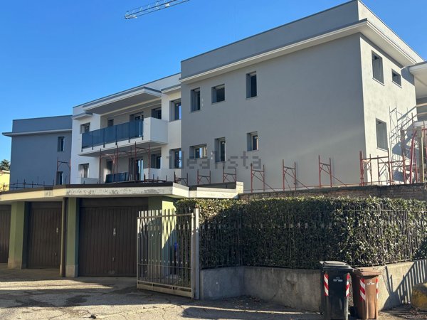 appartamento in vendita ad Arosio