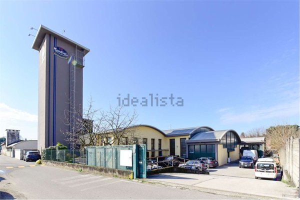 loft in vendita ad Arosio