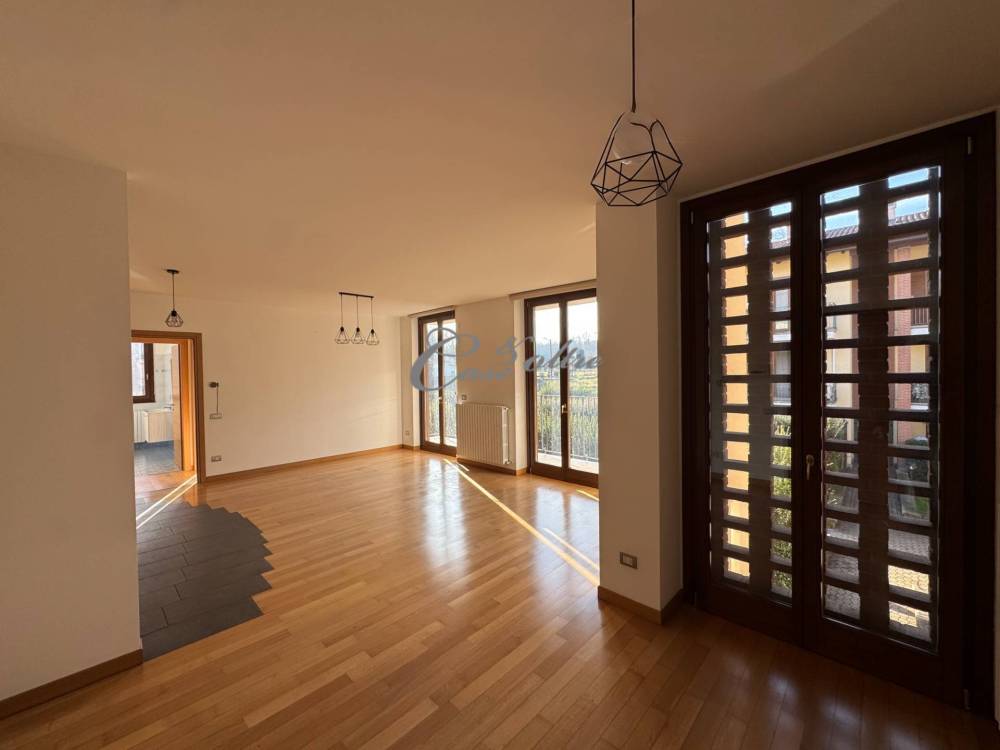 appartamento in vendita ad Arosio