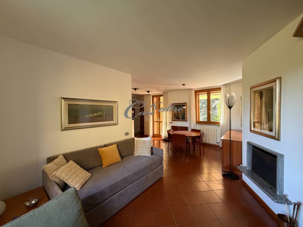 casa indipendente in vendita ad Arosio