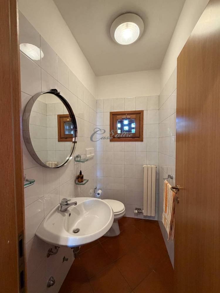 casa indipendente in vendita ad Arosio