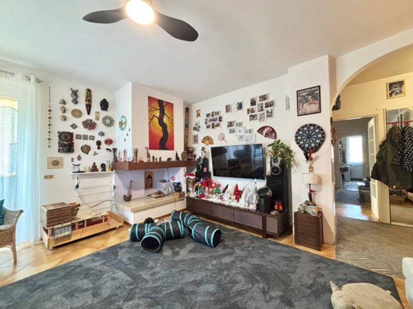 appartamento in vendita ad Arosio