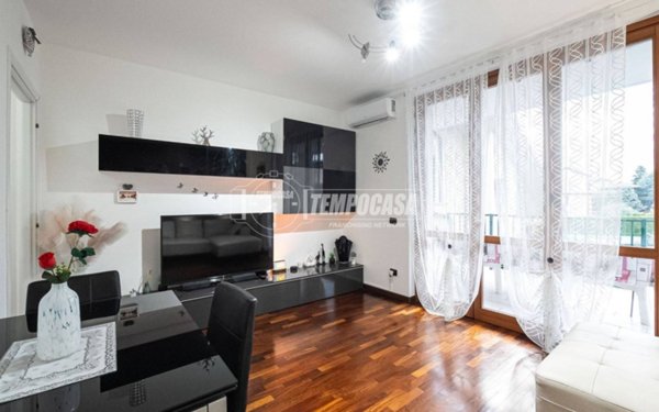 appartamento in vendita ad Arosio