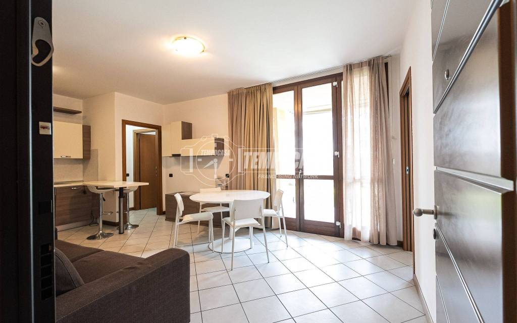 appartamento in vendita ad Arosio