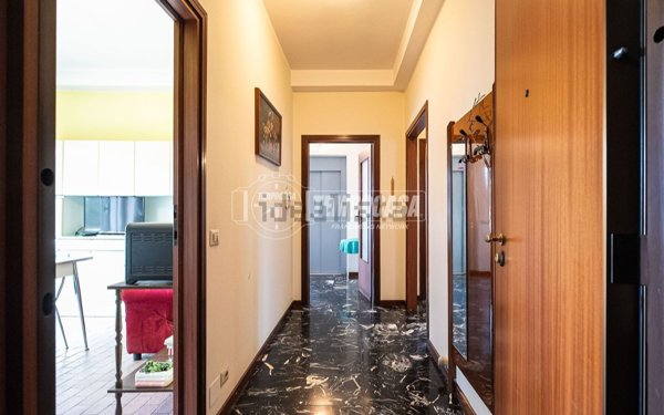 appartamento in vendita ad Arosio