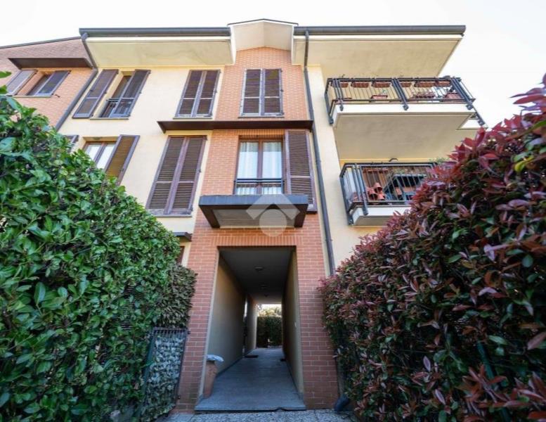 appartamento in vendita ad Arosio