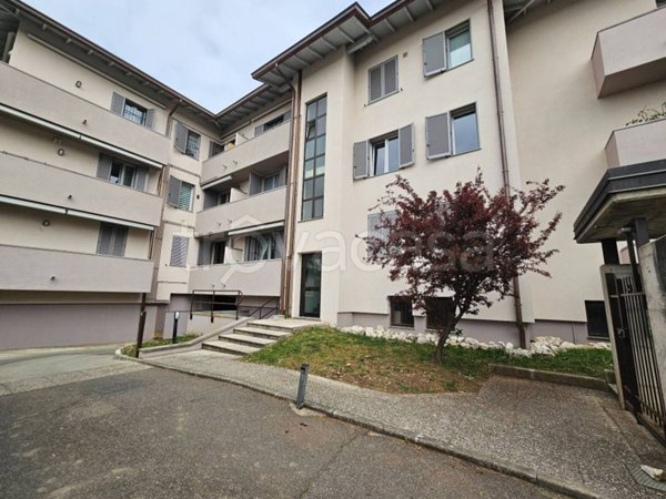 appartamento in vendita ad Arosio