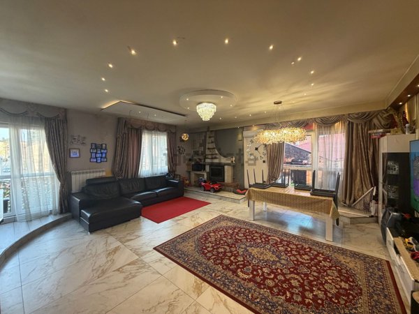 appartamento in vendita ad Arosio