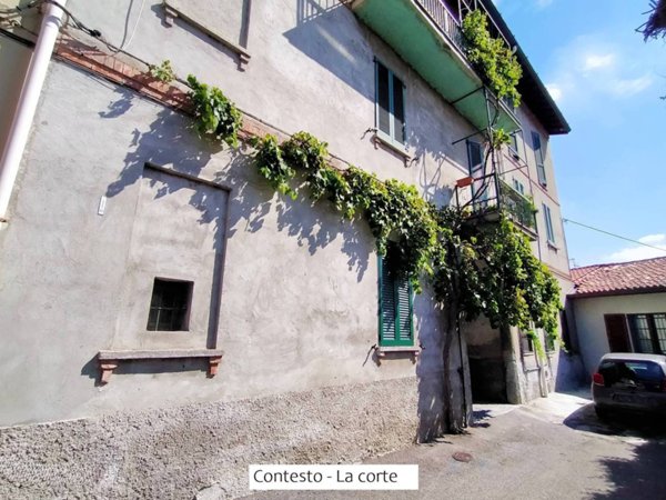 casa indipendente in vendita ad Arosio