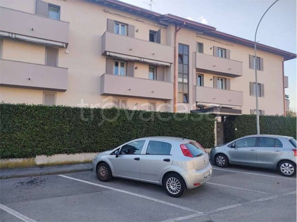 appartamento in vendita ad Arosio