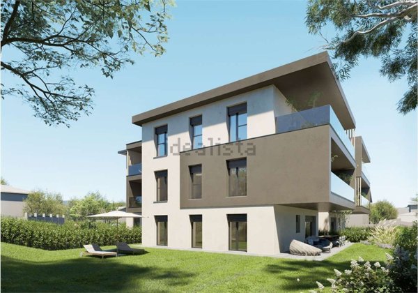appartamento in vendita ad Arosio