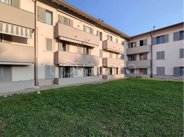 appartamento in vendita ad Arosio