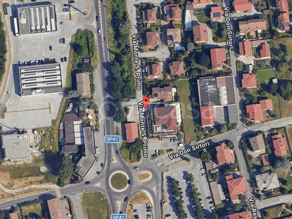 appartamento in vendita ad Arosio