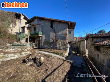appartamento in vendita ad Asso