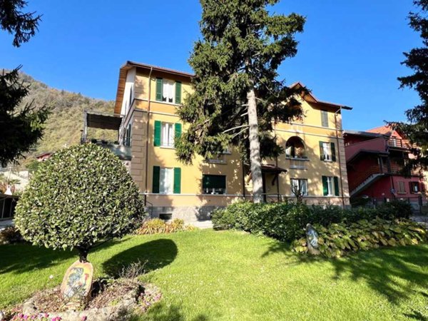 appartamento in vendita ad Asso