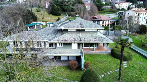 casa indipendente in vendita ad Asso