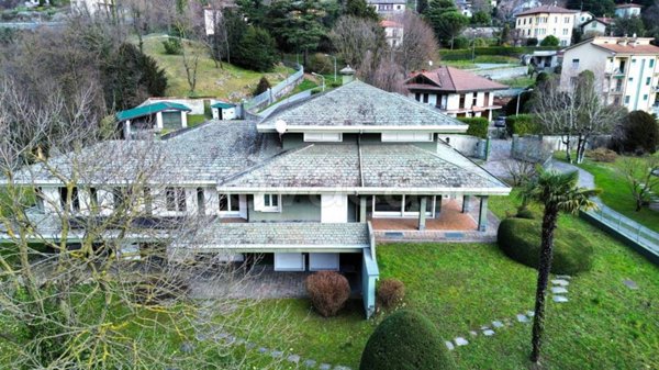 casa indipendente in vendita ad Asso