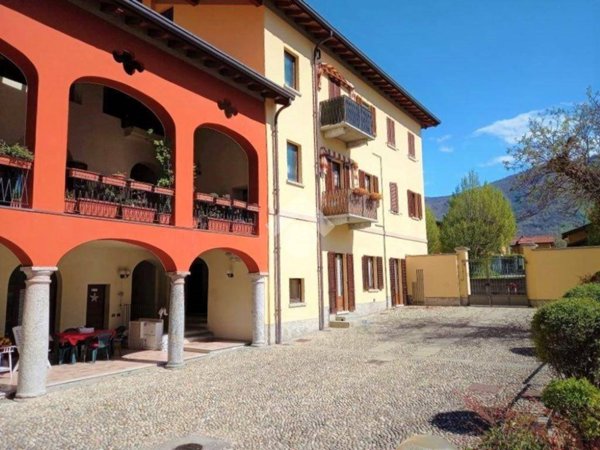 appartamento in vendita ad Asso