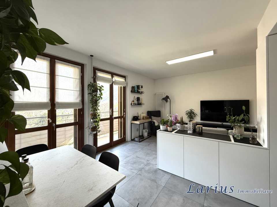 appartamento in vendita ad Asso