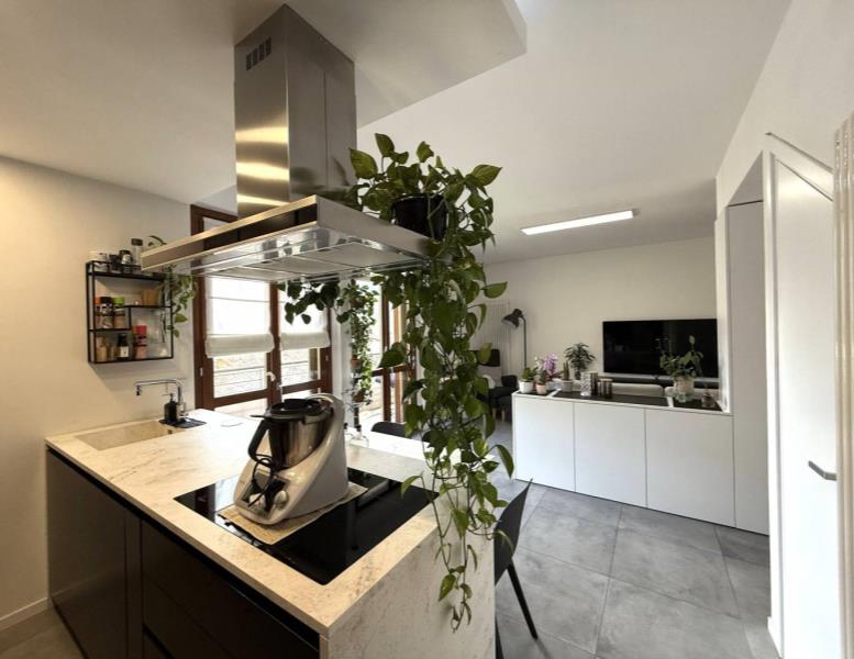 appartamento in vendita ad Asso