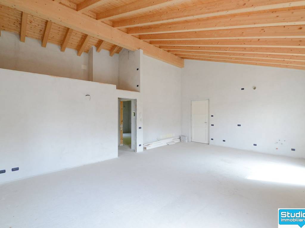 appartamento in vendita ad Asso