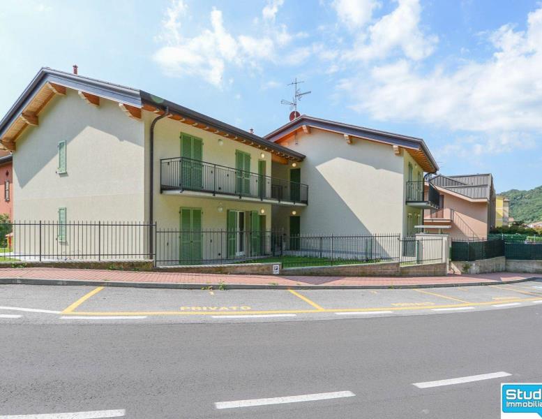 appartamento in vendita ad Asso