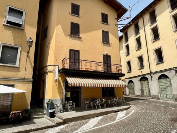appartamento in vendita ad Asso