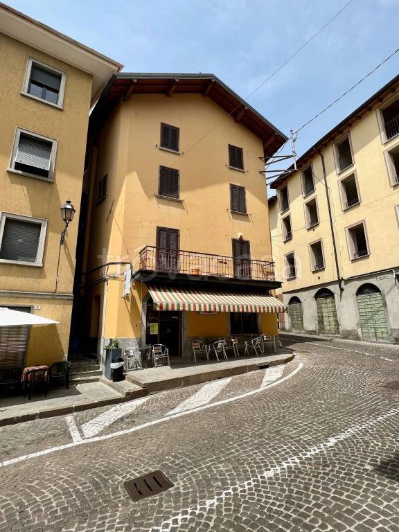 appartamento in vendita ad Asso