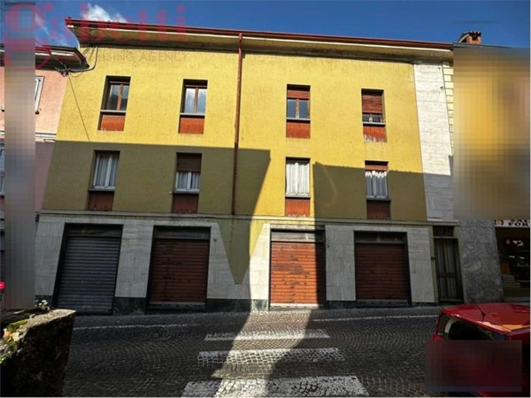 appartamento in vendita ad Asso