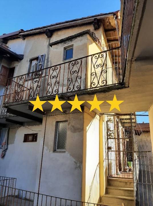 appartamento in vendita ad Asso