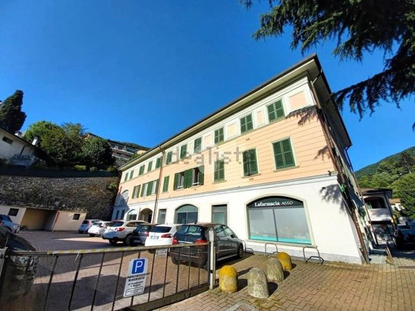 appartamento in vendita ad Asso