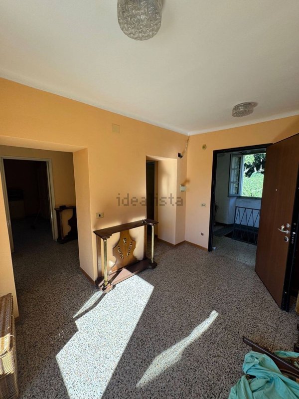 appartamento in vendita ad Asso