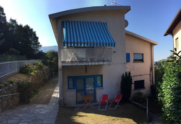 appartamento in vendita ad Asso