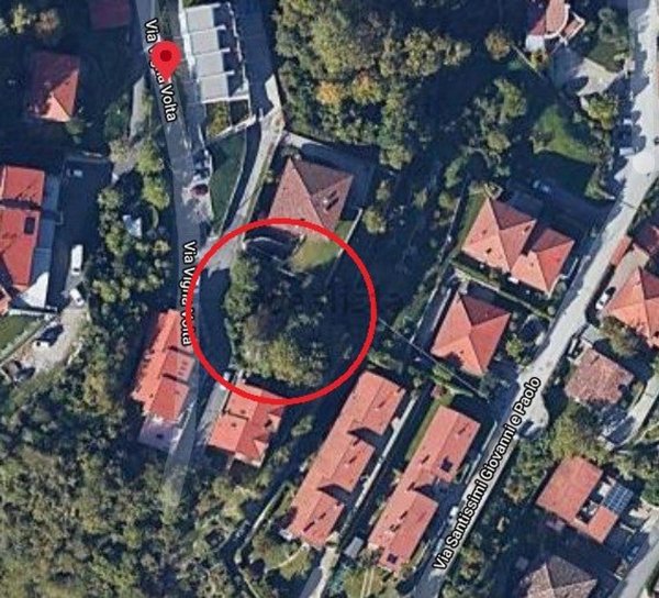 terreno edificabile in vendita ad Asso