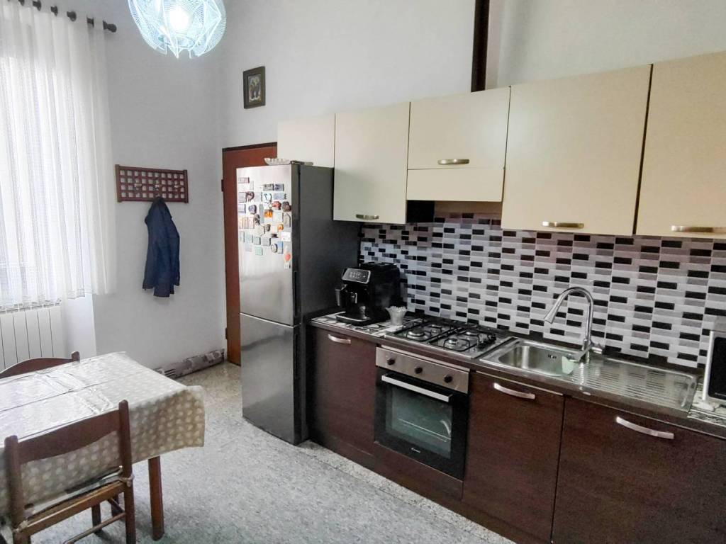 appartamento in vendita ad Asso