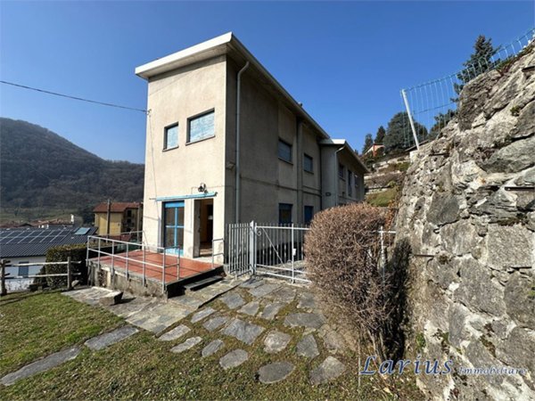 appartamento in vendita ad Asso