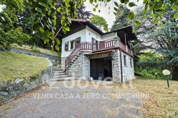 casa indipendente in vendita ad Asso