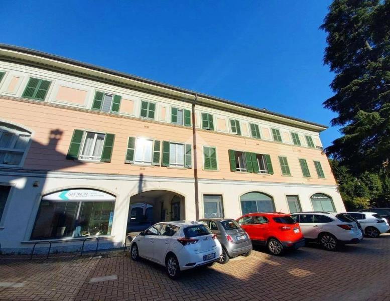 appartamento in vendita ad Asso